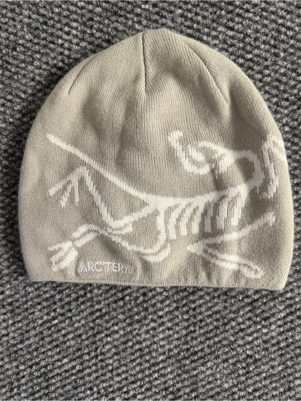 Arc'teryx Fernie Toque Beanie Winter Knit Hat Logo - One Size